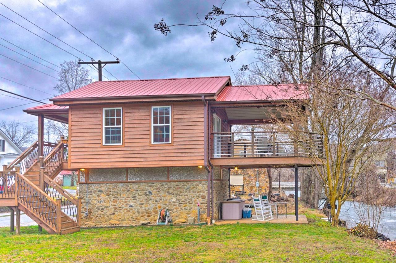 Апартаменты The Boat House Creekside Getaway In Hot Springs! Экстерьер фото